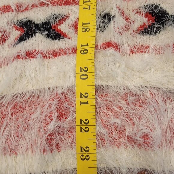 Aztec Style Super Soft and Fuzzy Sweater - Size M - Everleigh (?) - Picture 7 of 7
